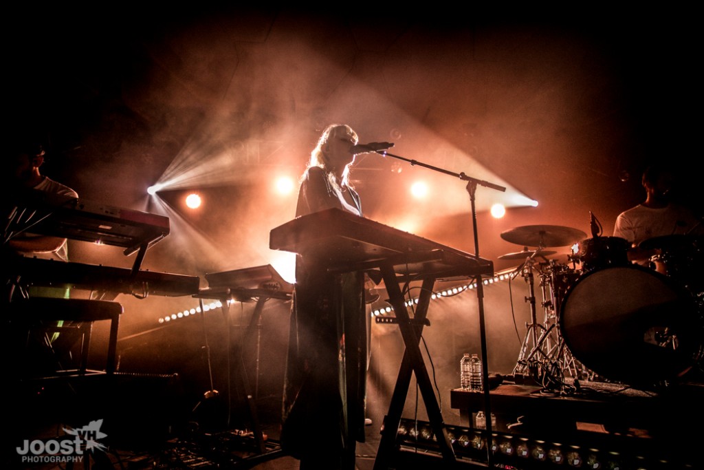 Angèle @ Vooruit Gent © CPU - JoostVH Photography