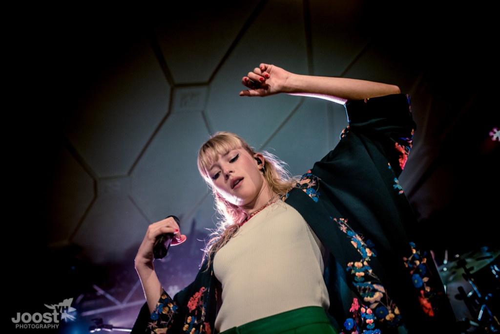 Angèle @ Vooruit Gent © CPU - JoostVH Photography