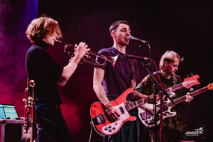 Julian x TWOW @ Vooruit Gent © CPU - JoostVH Photography - Joost Van Hoey